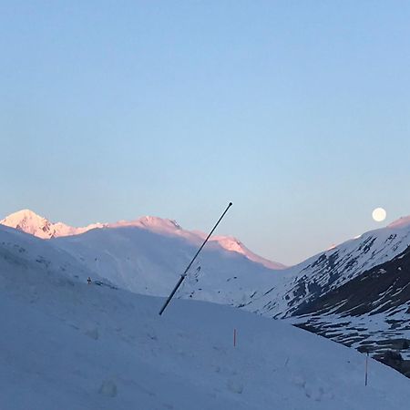 B&B Ursi Andermatt Eksteriør bilde