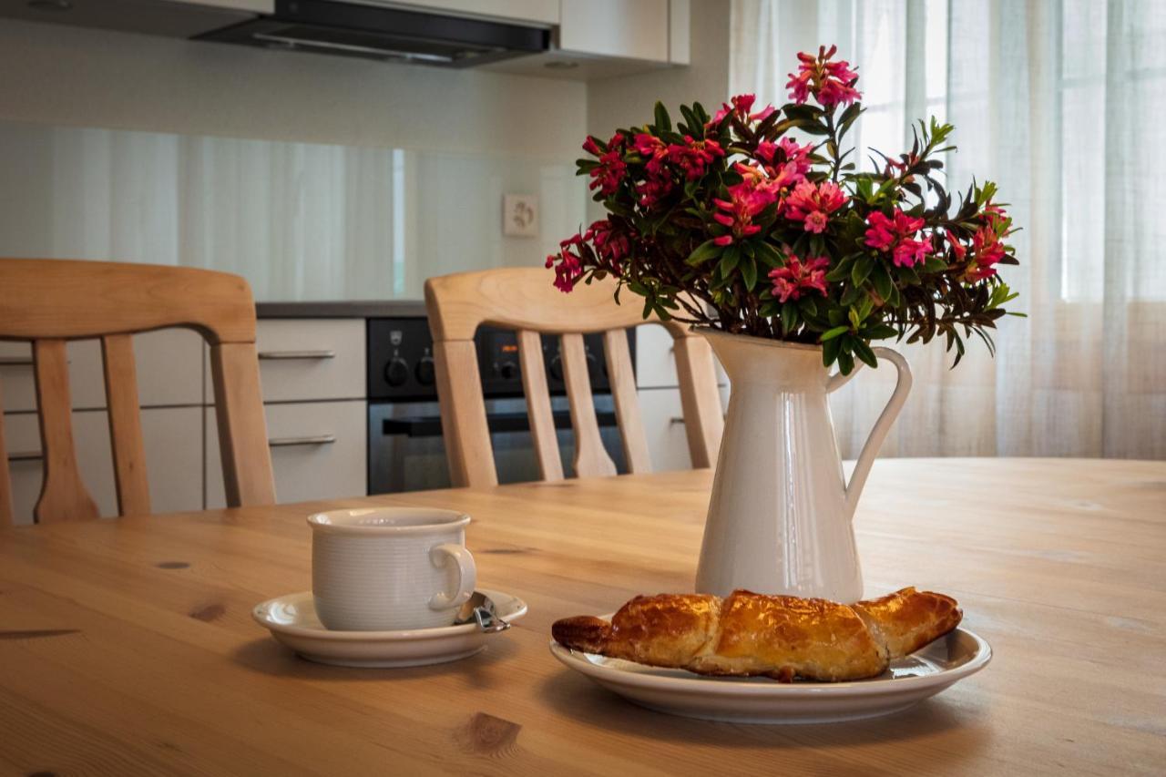 B&B Ursi Andermatt Eksteriør bilde