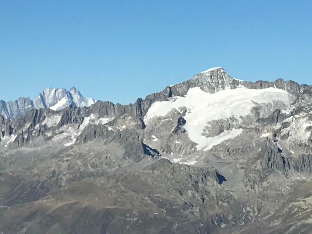 B&B Ursi Andermatt Eksteriør bilde