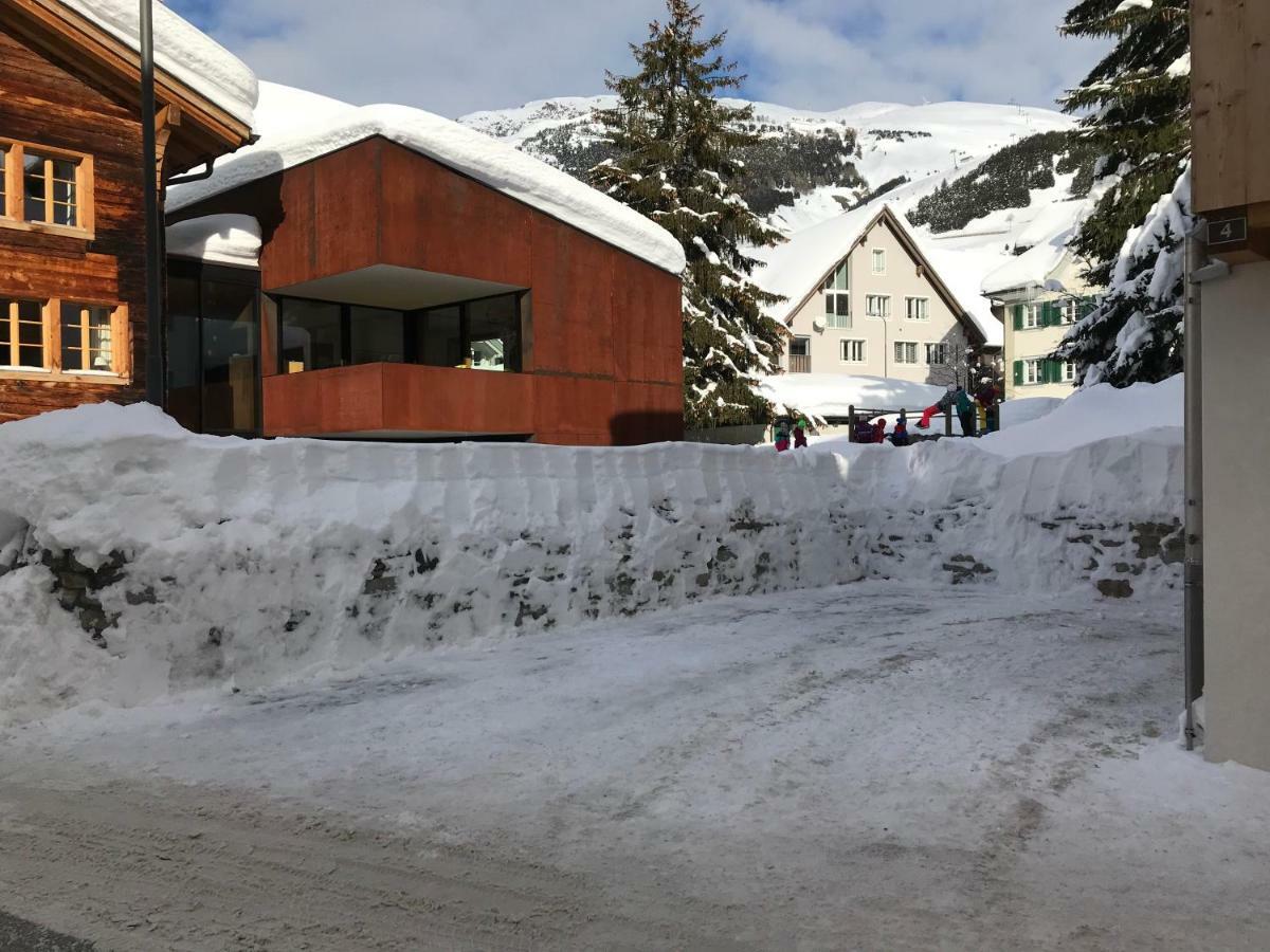 B&B Ursi Andermatt Eksteriør bilde